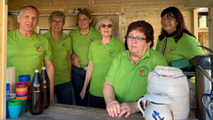 Apfelkuchen aus Bermbach für den Neubau