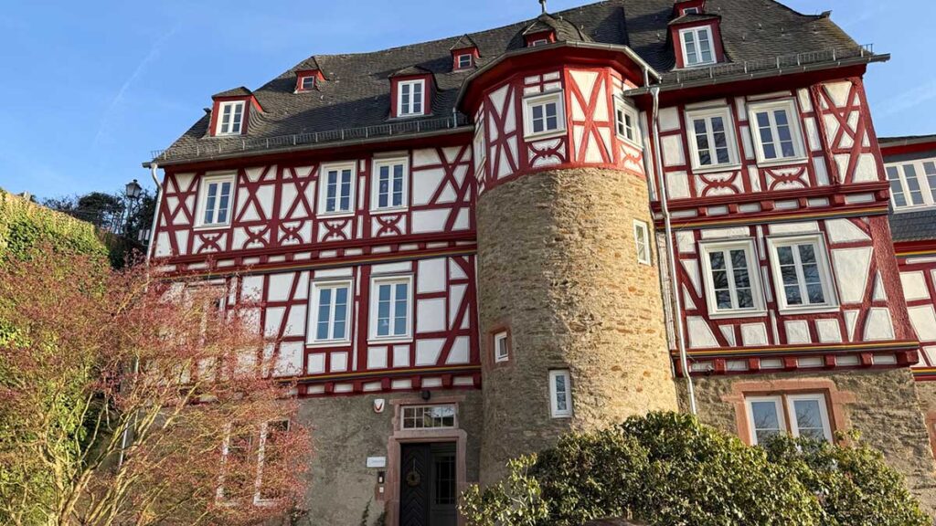 Genuss bei Kerzenschein im Gewölbekeller