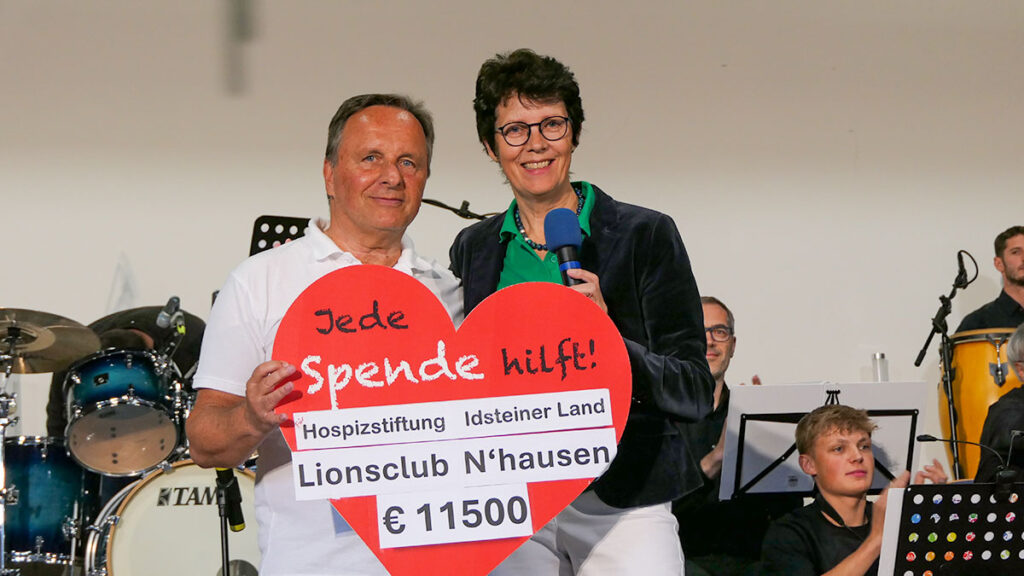 Spende des Lionclubs Niedernhausen