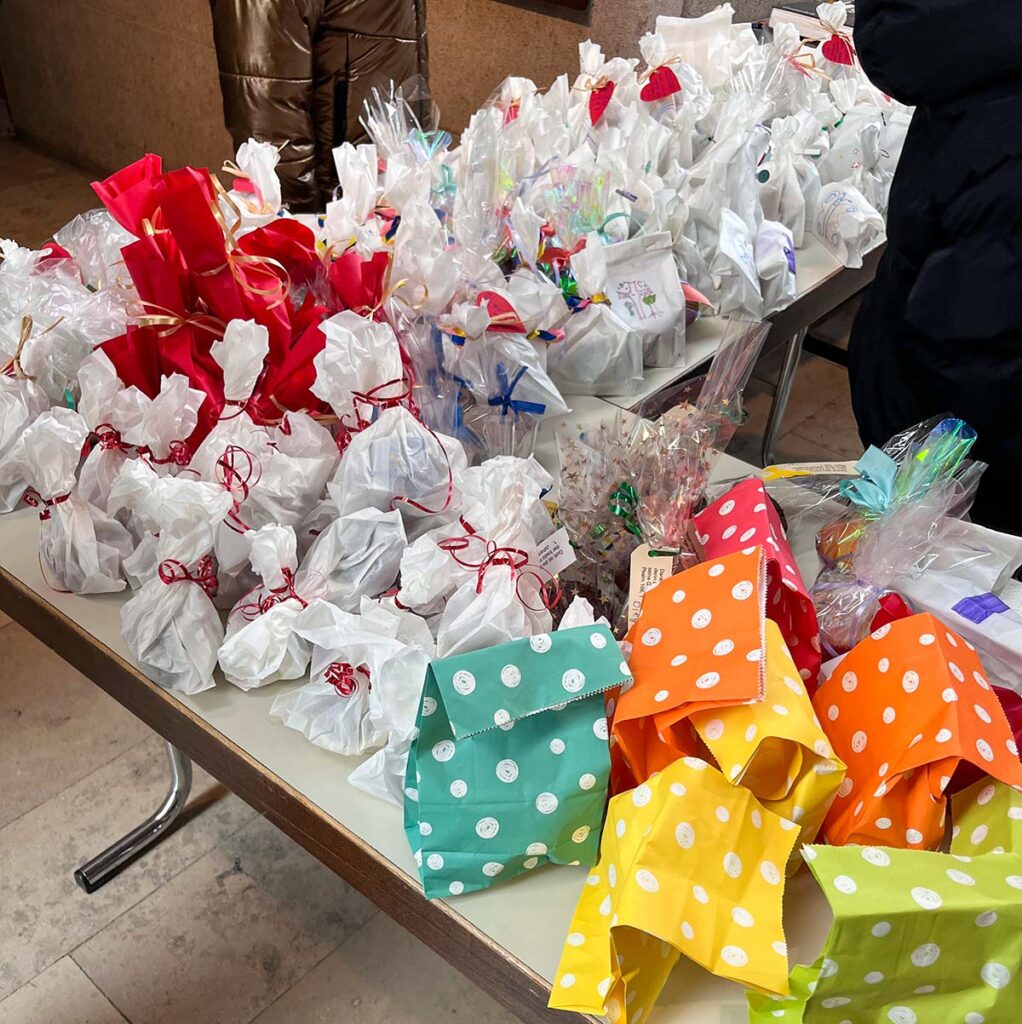 Muffin- und Waffelaktion der Kommunionkinder im Idsteiner Land