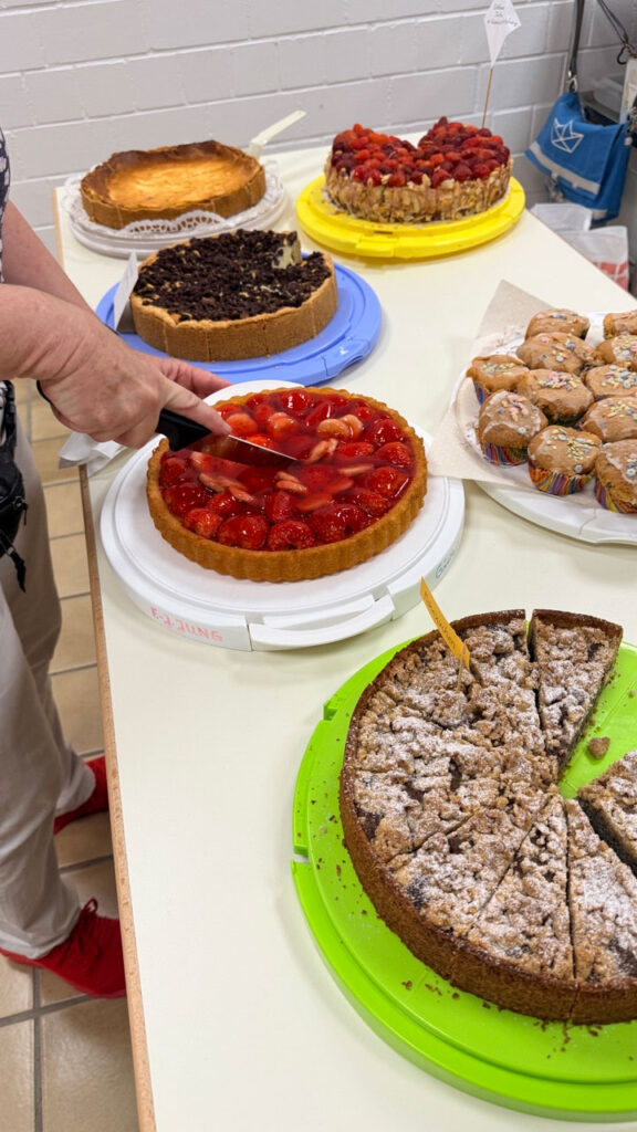 Kuchentheke bringt 1.340 € für den Neubau