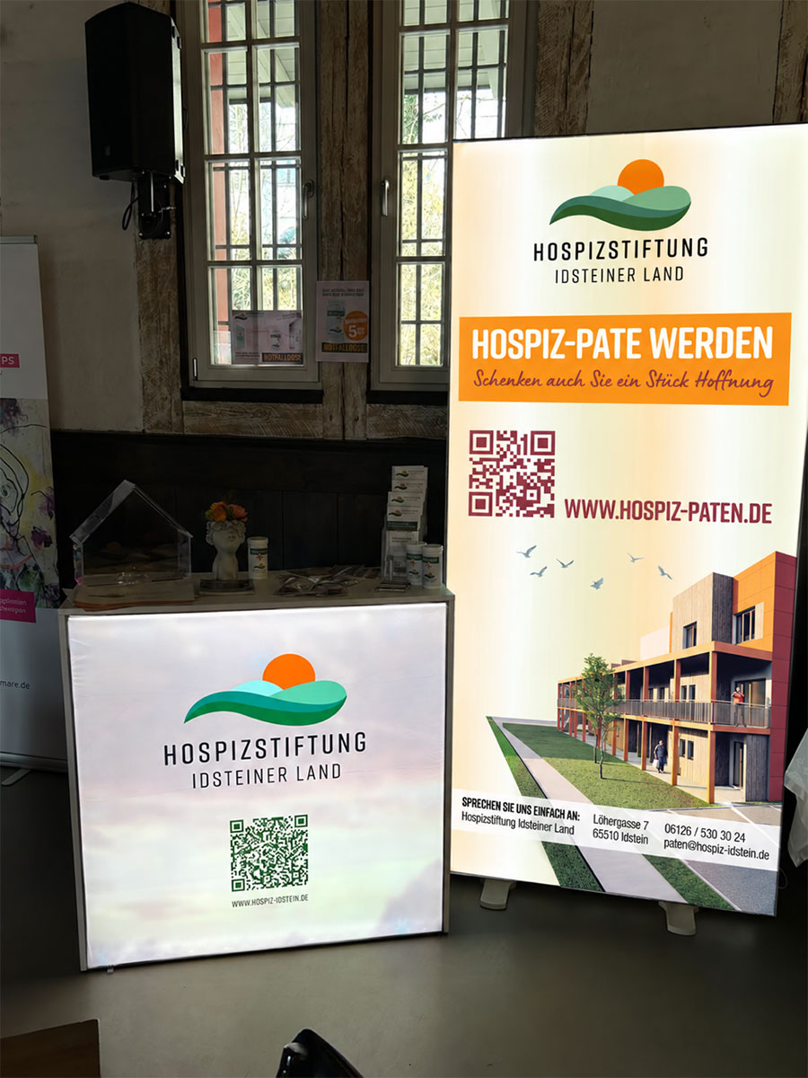 Leuchtrahmen für neues Infomaterial